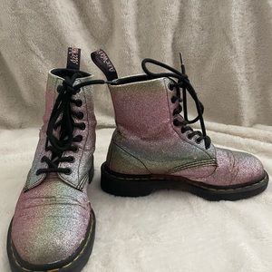 Dr.martens size 7 rainbow, glitter